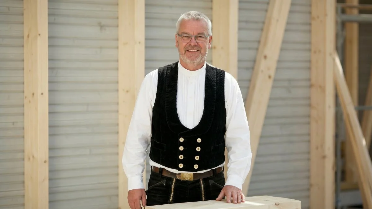Kontakt zu Ideen mit Holz - KI-generiertes Bild - Michael Pinkernell